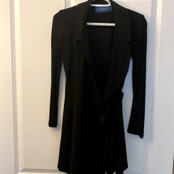 Aritzia blazer/jacket - Picture 1 of 3